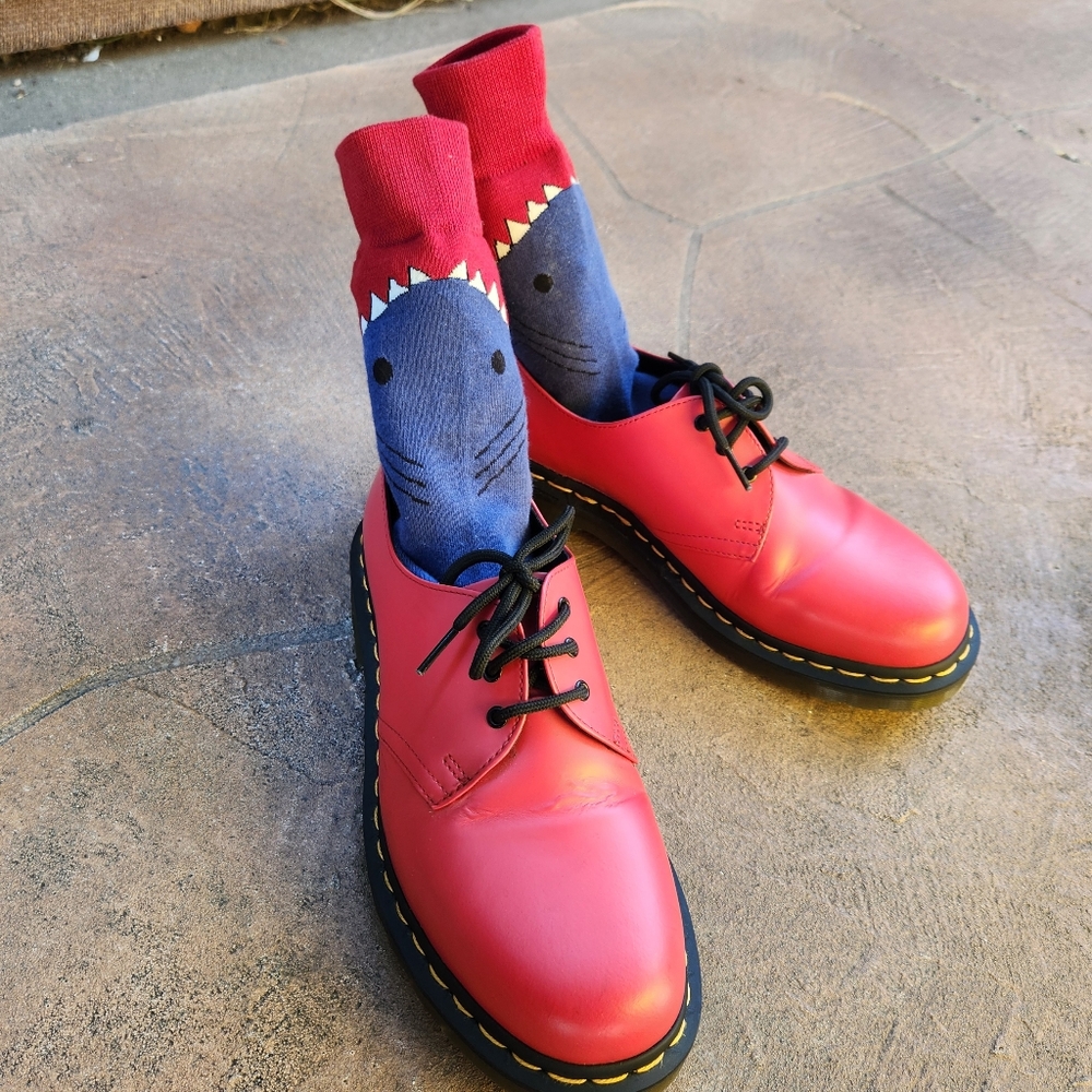 NWOT-Dr.Martens 1461 in Satchel Red Smooth Leather Colourful shoes